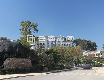 自然与人文完美糅合--锦康富春山居春季踩盘报告