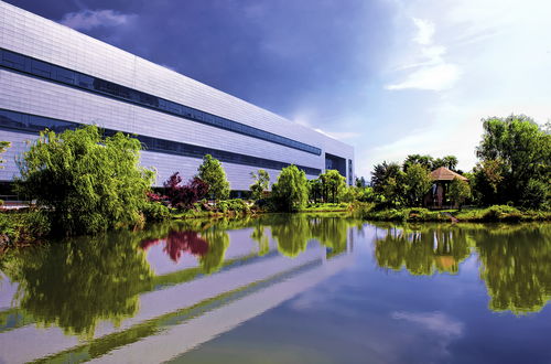 内外兼修 善作善成 云南中烟红塔集团昭通卷烟厂的发展之路与云南房地产的借鉴意义