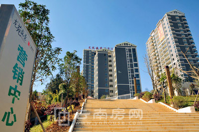 买房容易 爬坡不易--龙苑盛景春季踩盘报告